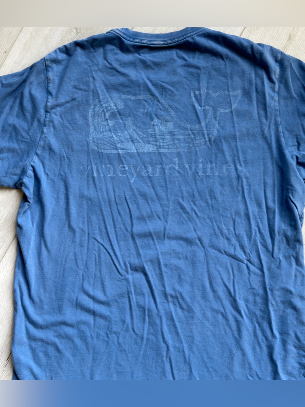 Vineyard vibes men’s shirt